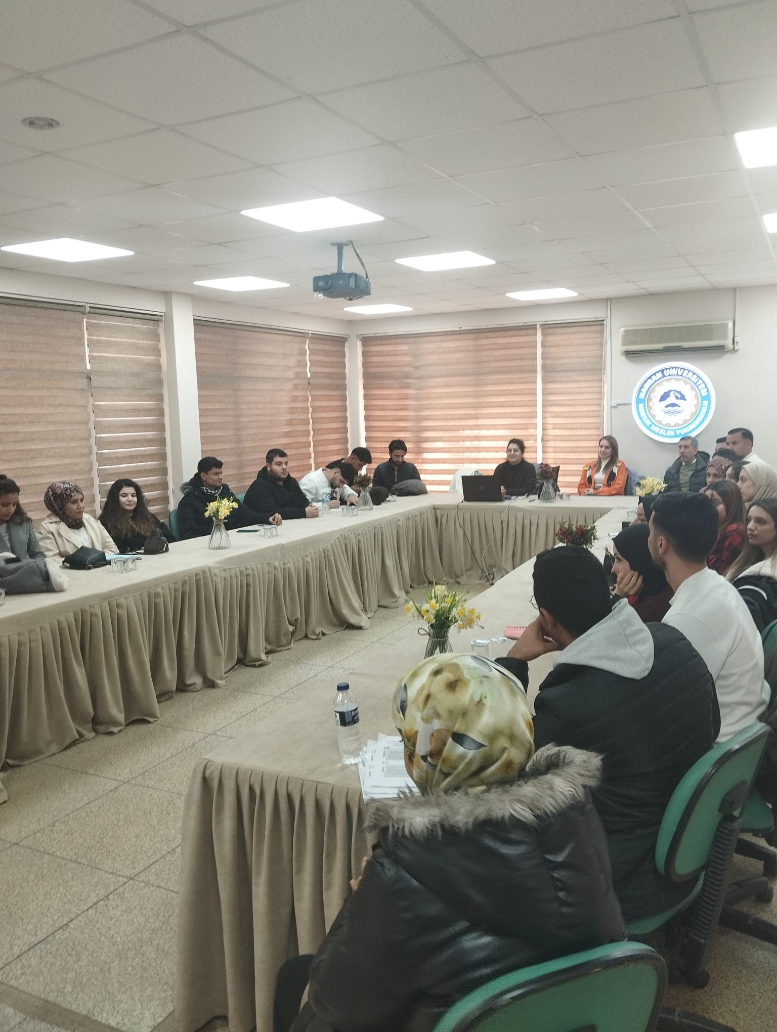 Kariyer Günleri Etkinliği Kapsamında Mezunumuzdan Öğrencilere Mesleki Söyleşi